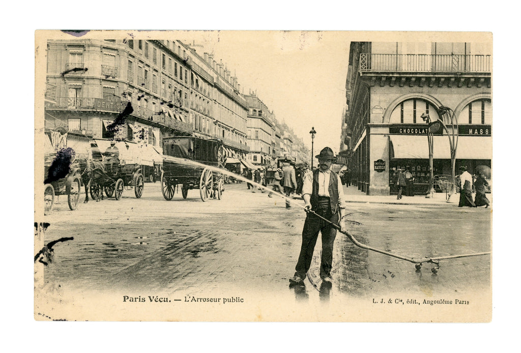 Paris Vécu – L’Arroseur public (Street Waterer) – Antique French Postcard