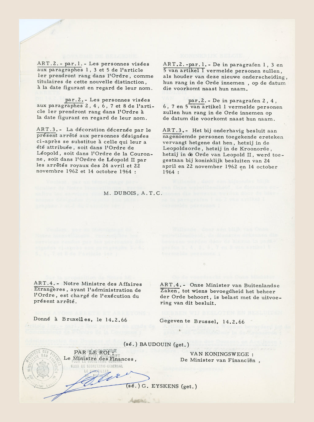 Belgian royal decree of 14 February 1966 promoting Alexis Dubois to Commander of the Order of the Crown